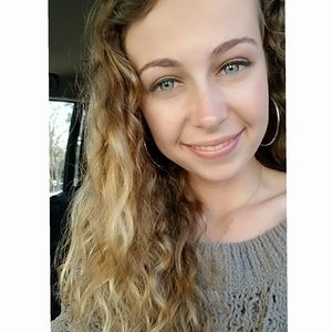 Meet your Posher, Reagan